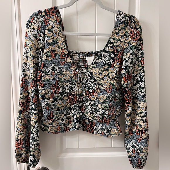 H&M floral blouse - Picture 1 of 4